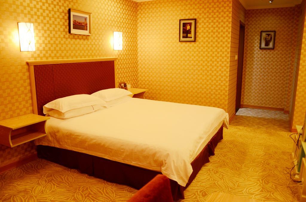 Omeiga Business Hotel Yiwu (Zhejiang) Exterior photo