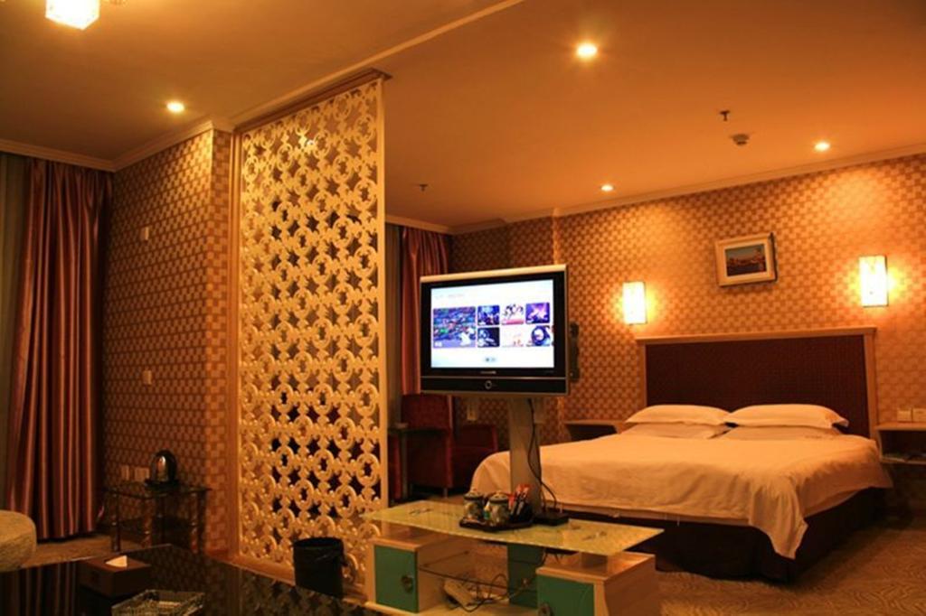 Omeiga Business Hotel Yiwu (Zhejiang) Exterior photo