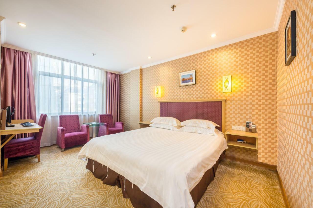 Omeiga Business Hotel Yiwu (Zhejiang) Exterior photo